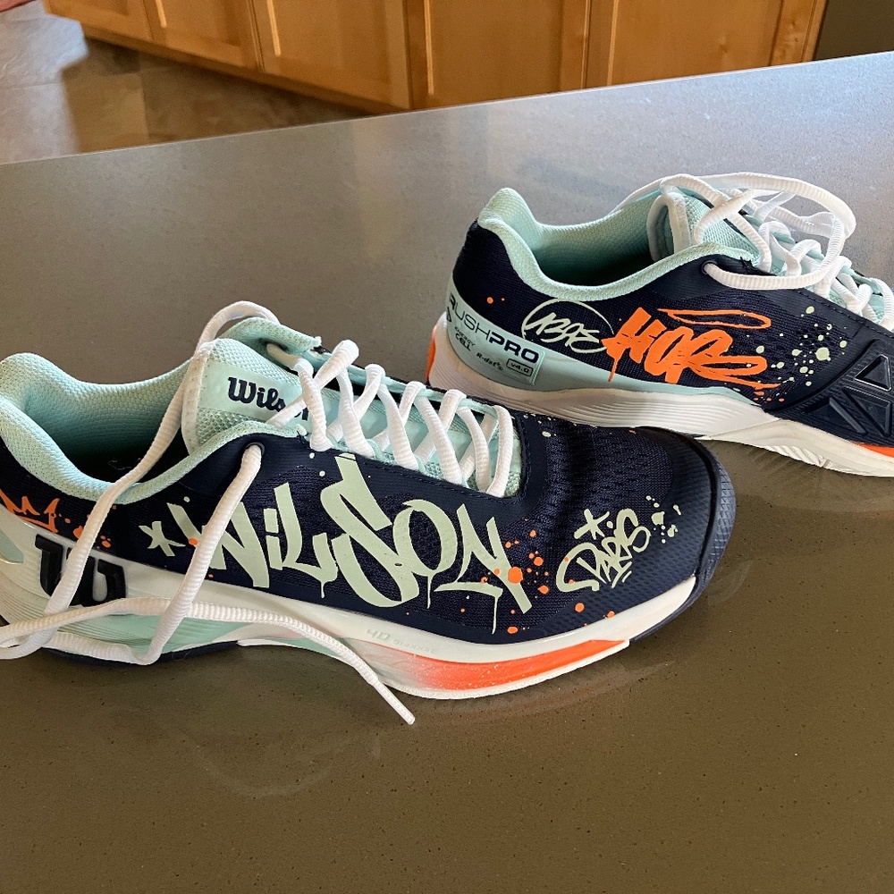 WILSON RUSH PRO 4.0 PARIS EDITION WOMEN's TENNIS SHOE 8.5